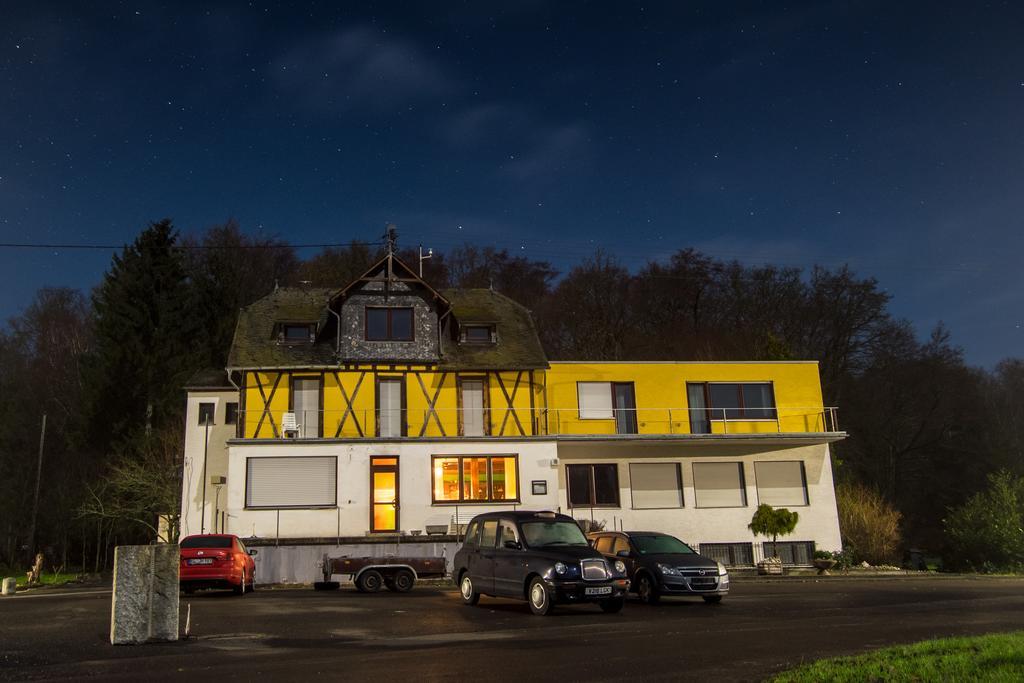 The Venue Frankfurt-Hahn Airport Hotel Hirschfeld Esterno foto